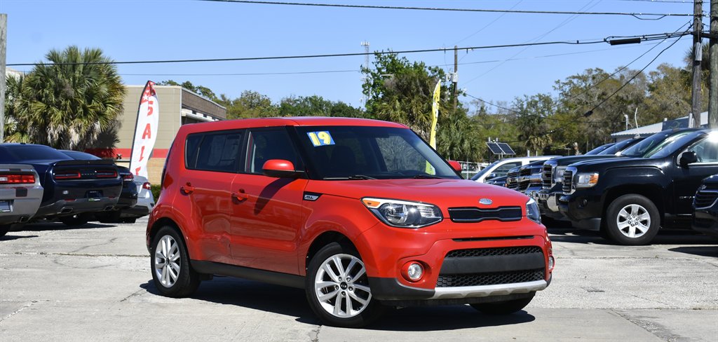 2019 Kia Soul +