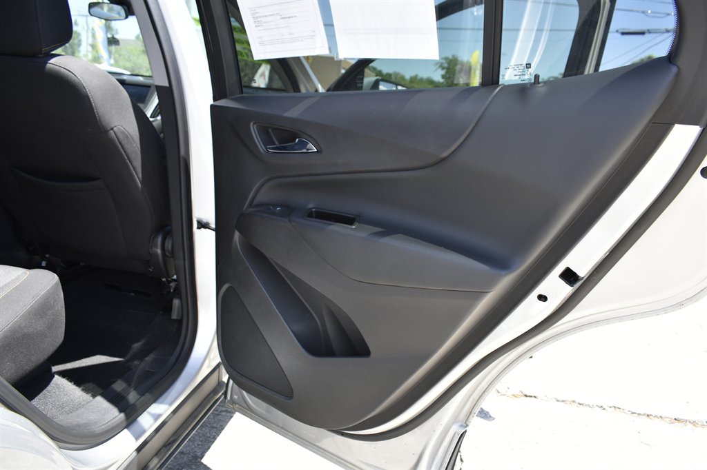 2021 Chevrolet Equinox LT - Photo 40