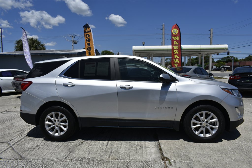 2021 Chevrolet Equinox LT - Photo 9