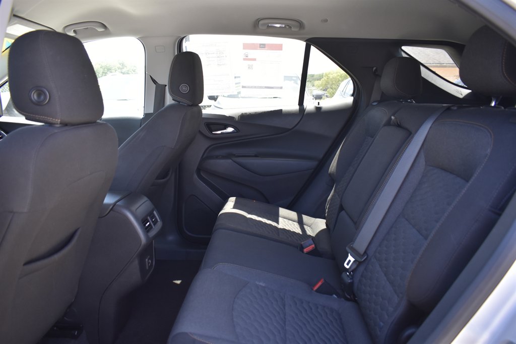 2021 Chevrolet Equinox LT - Photo 18