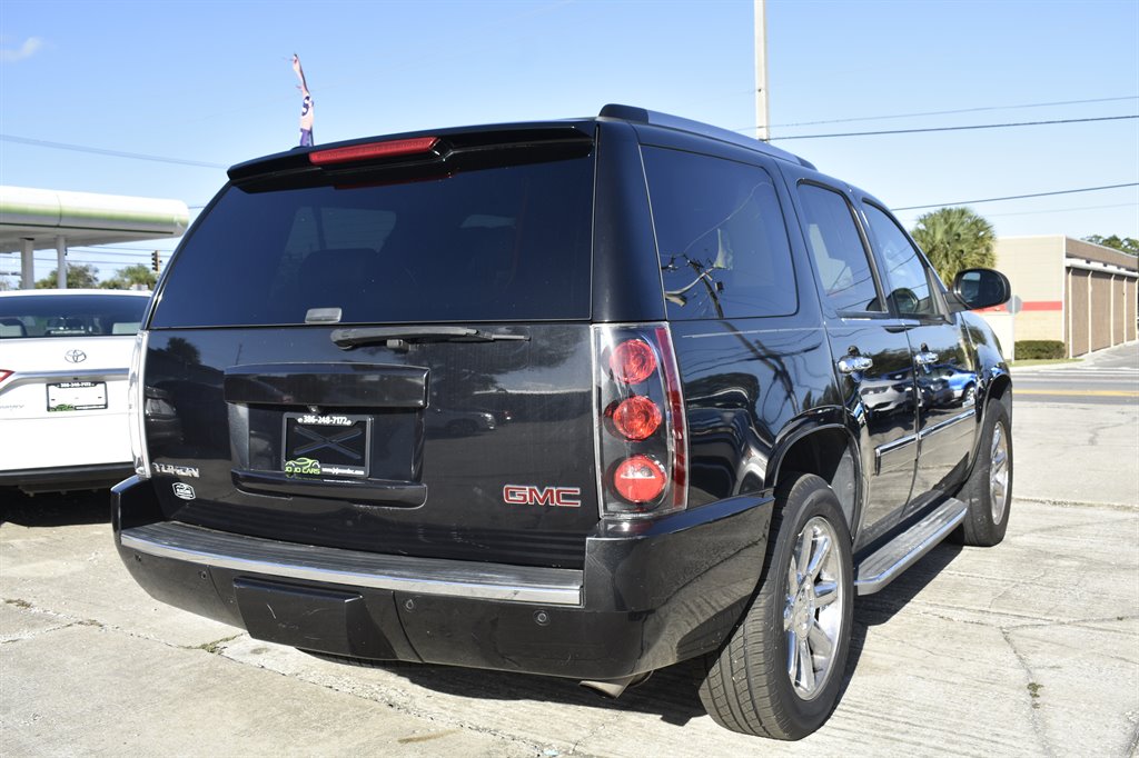 2013 GMC Yukon Denali photo 5