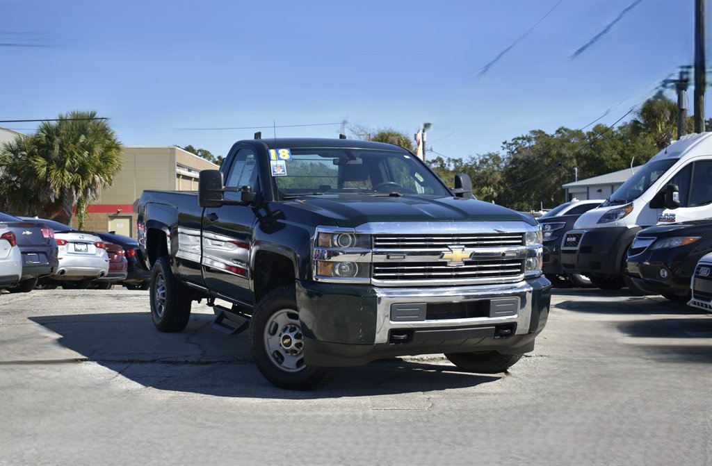 2018 Chevrolet Silverado 2500HD Work Truck's photo