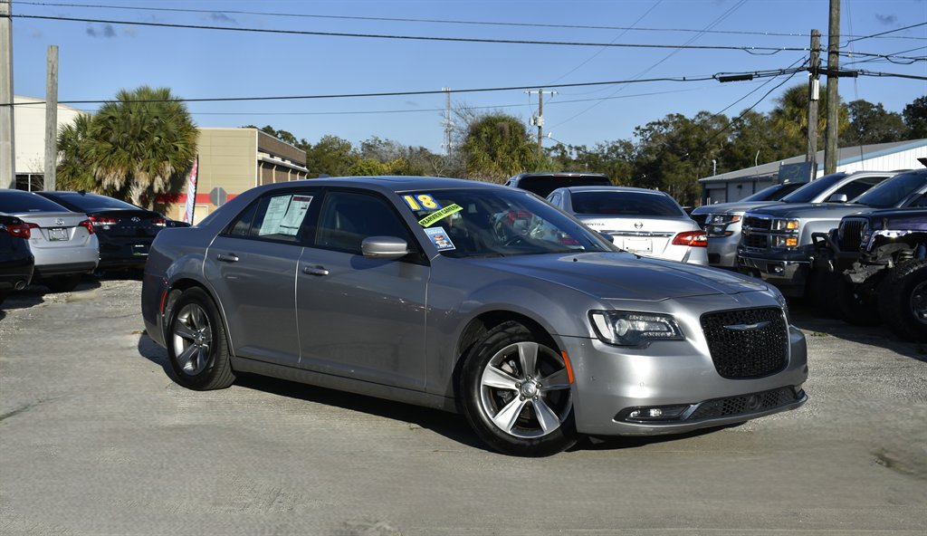 2018 Chrysler 300 S