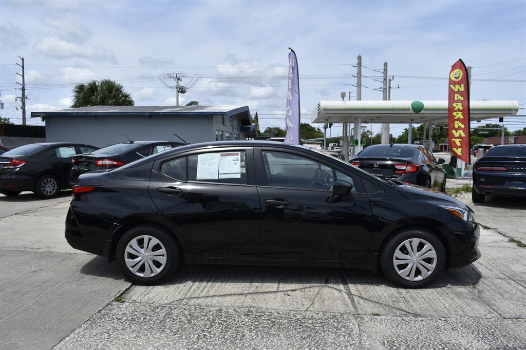 2021 Nissan Versa Sedan S - Photo 9