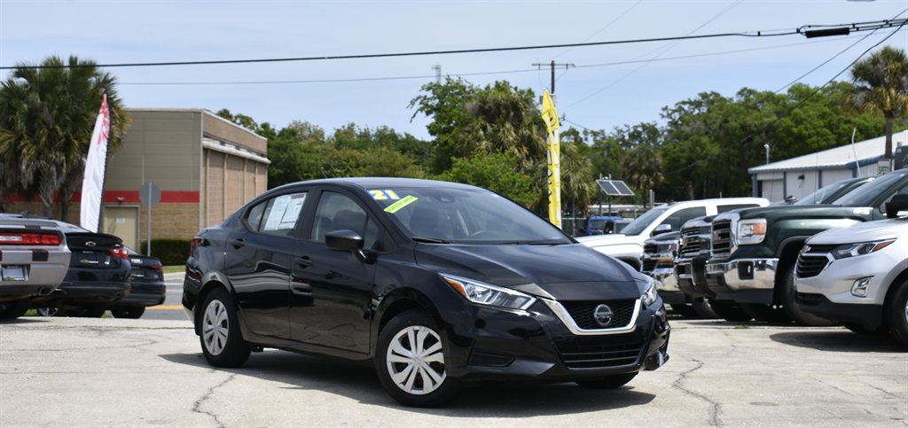 2021 Nissan Versa Sedan S