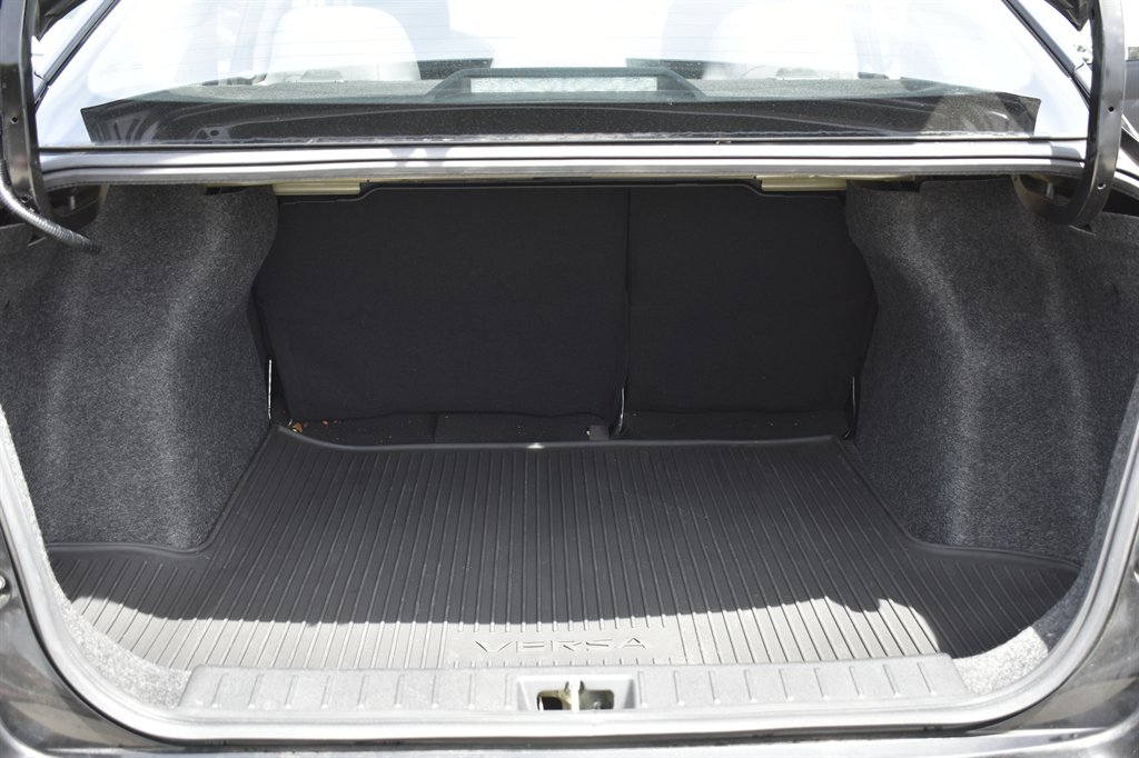 2021 Nissan Versa Sedan S - Photo 20